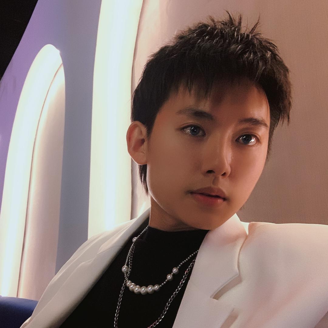 保定发型师陈 禹