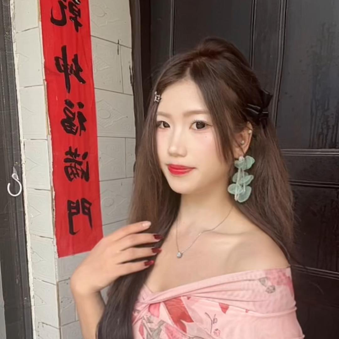 依依（每天10.30直播）