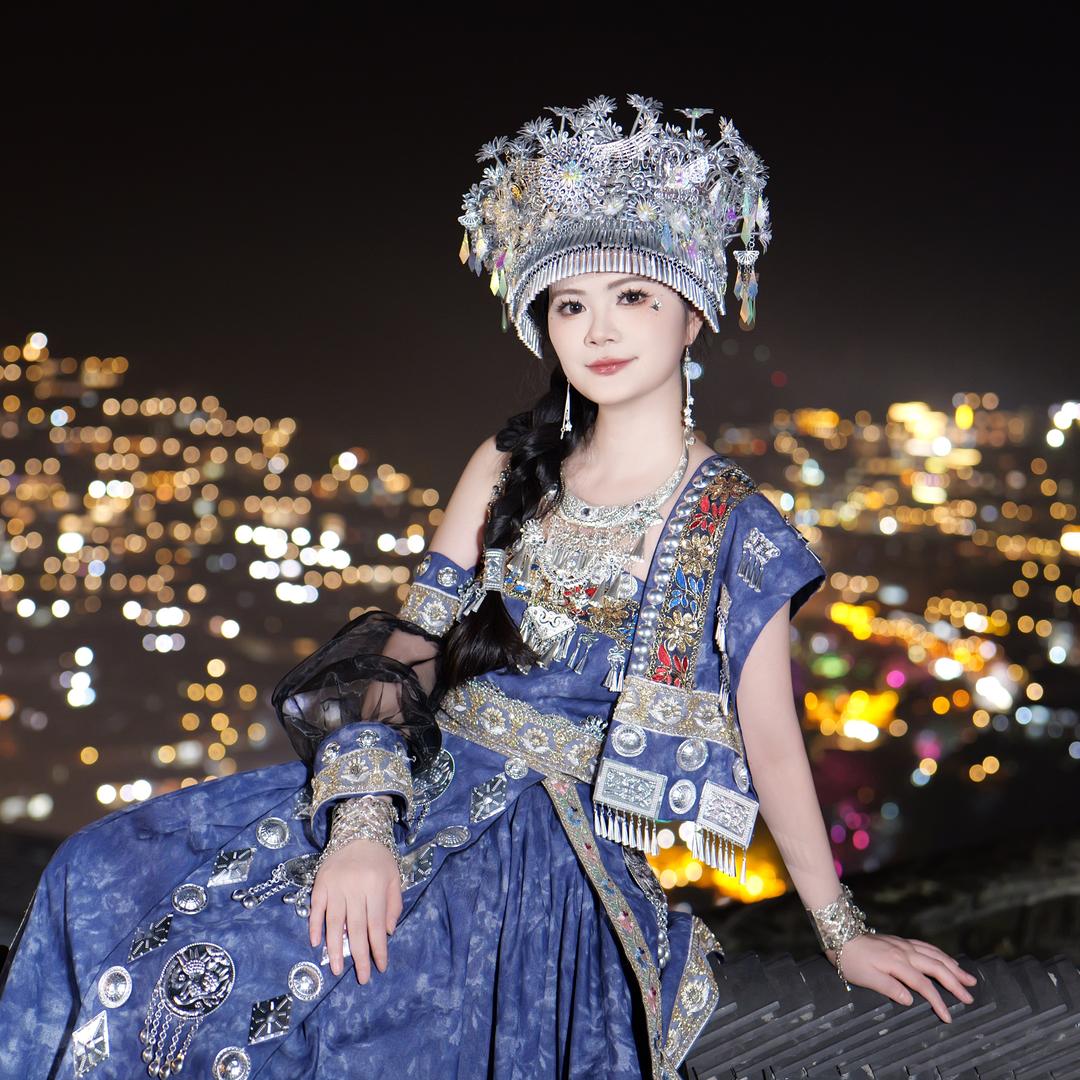 小黄丫（首播今晚 7 点开播)