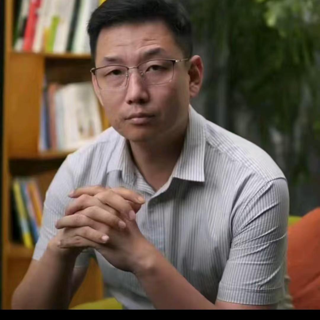 迈穗魔方-万老师