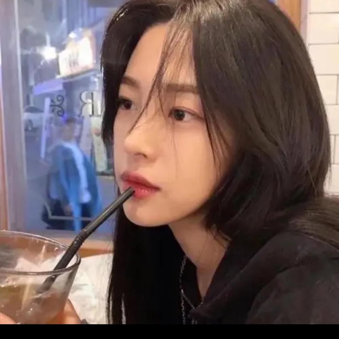 一颗小草莓🍓
