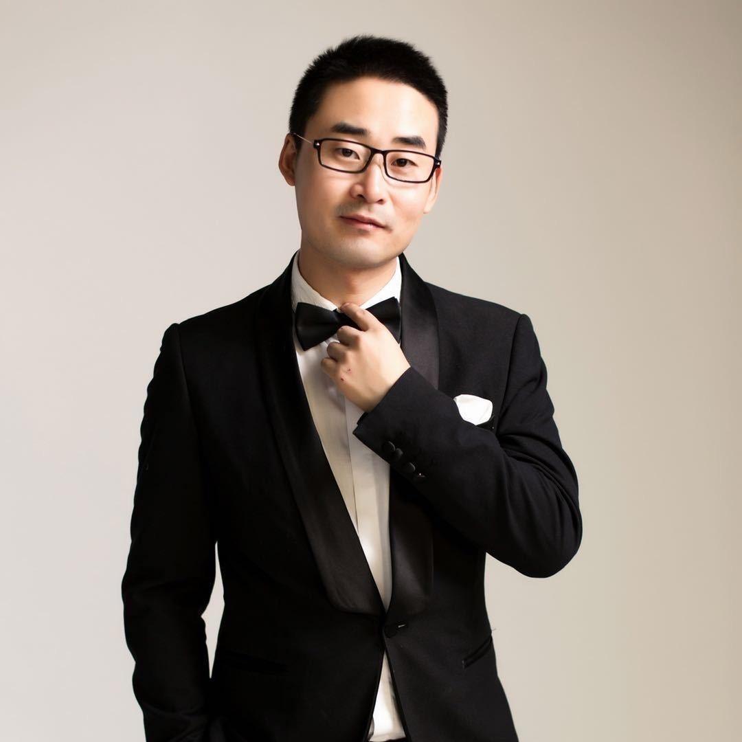 耿小爽｜隔壁村支书