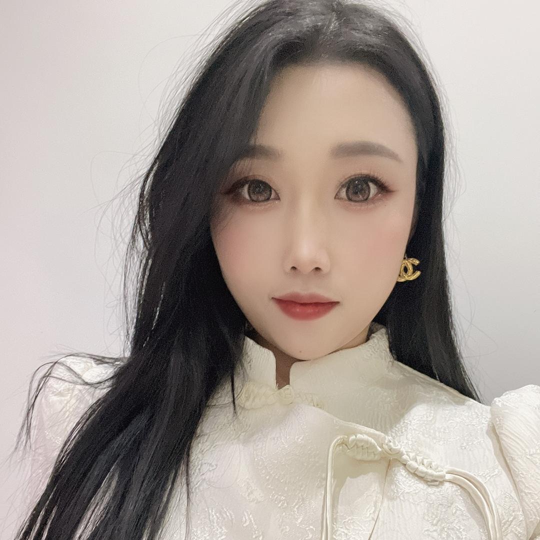 Miss  王