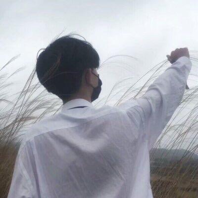 冷男。