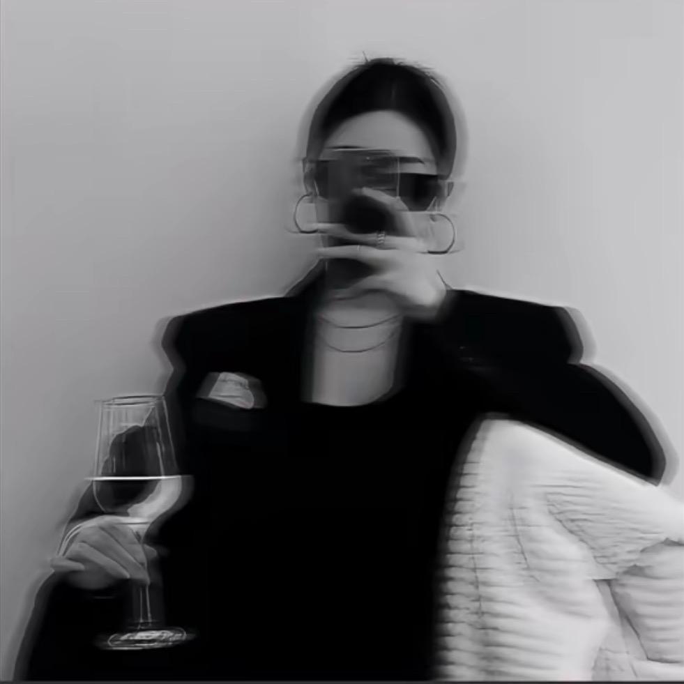 小何子$～之重生