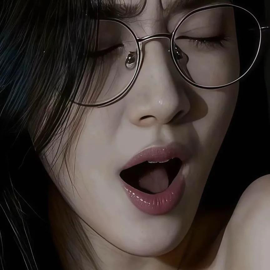 坐坟头调戏鬼👻