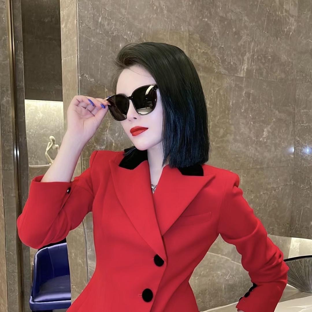 DM精品服饰店黛茉服饰