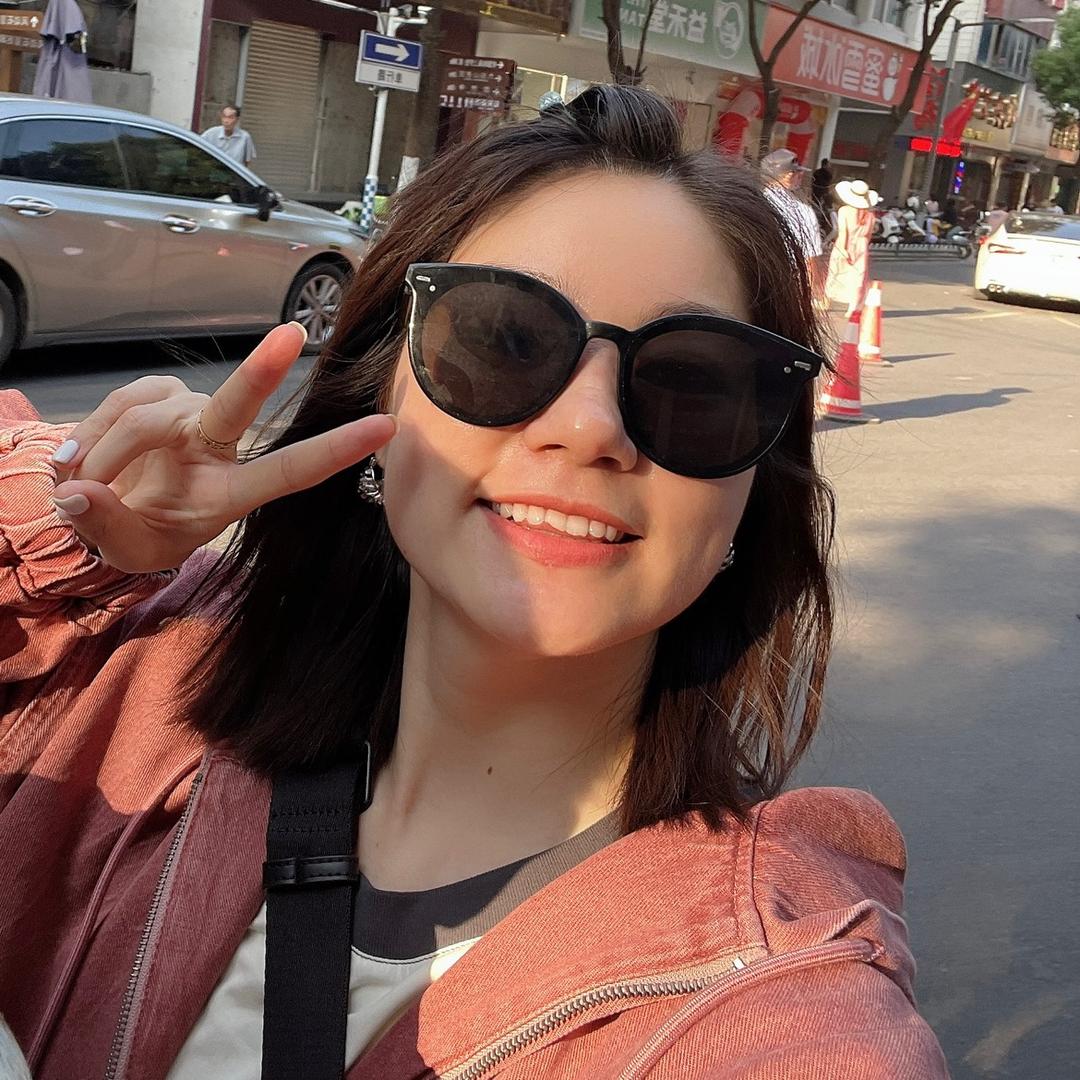 以后请喊我大漂亮