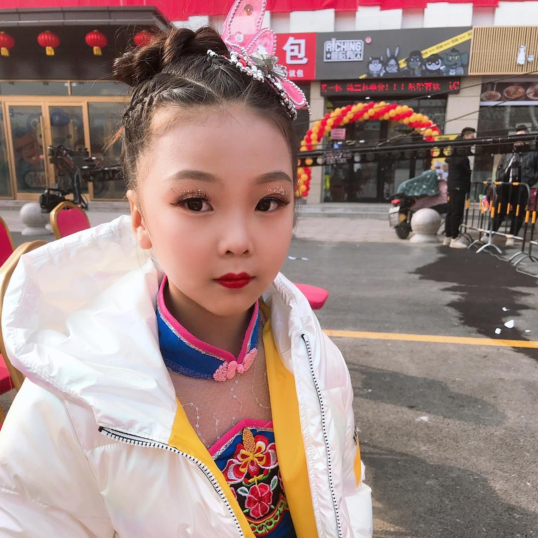 跳舞的妮妮💃@抖音