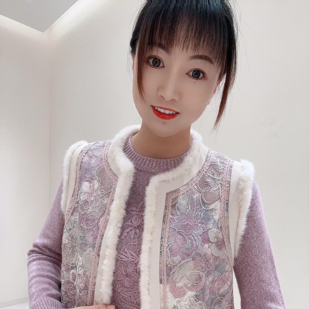 诗妤9127