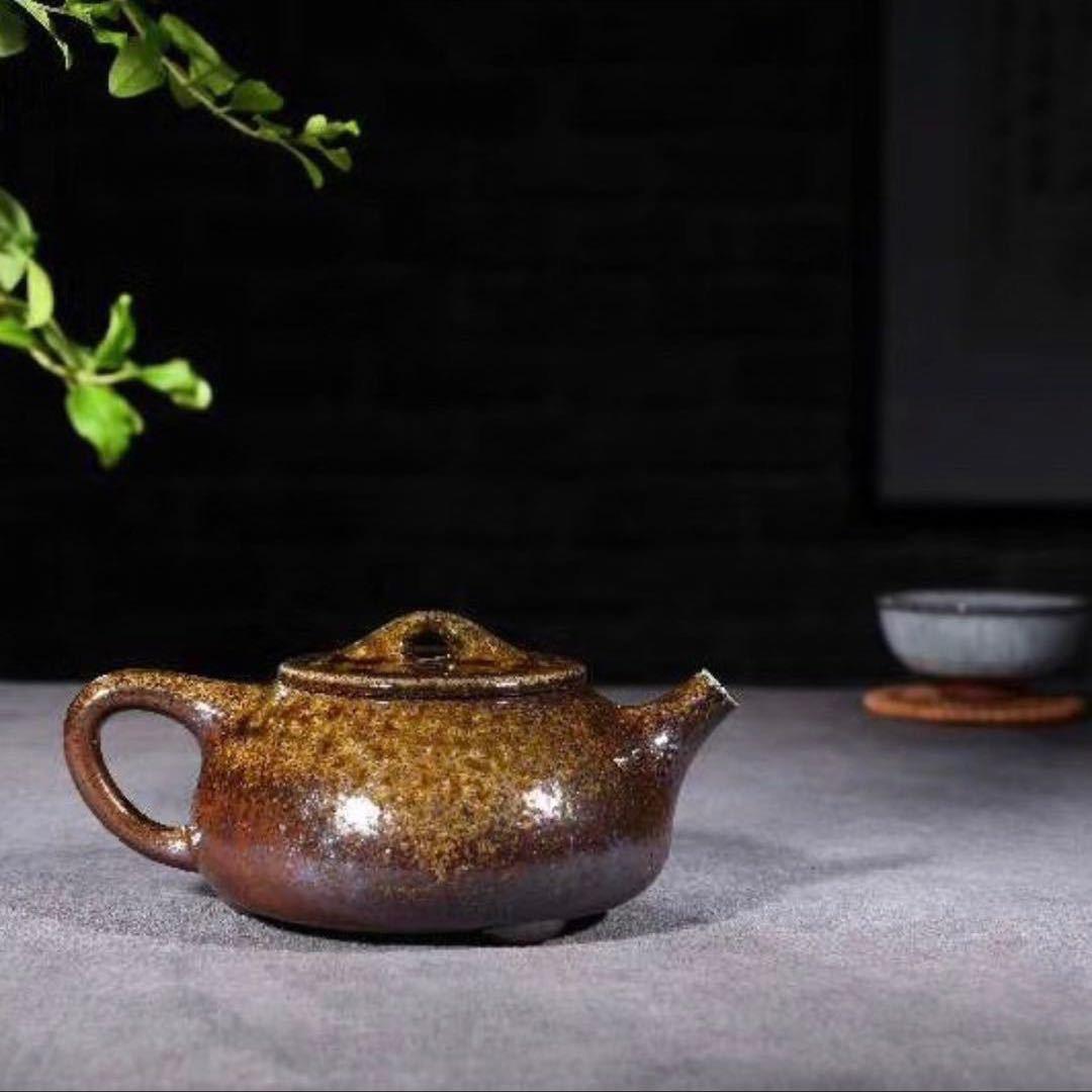 陈泥赏壶