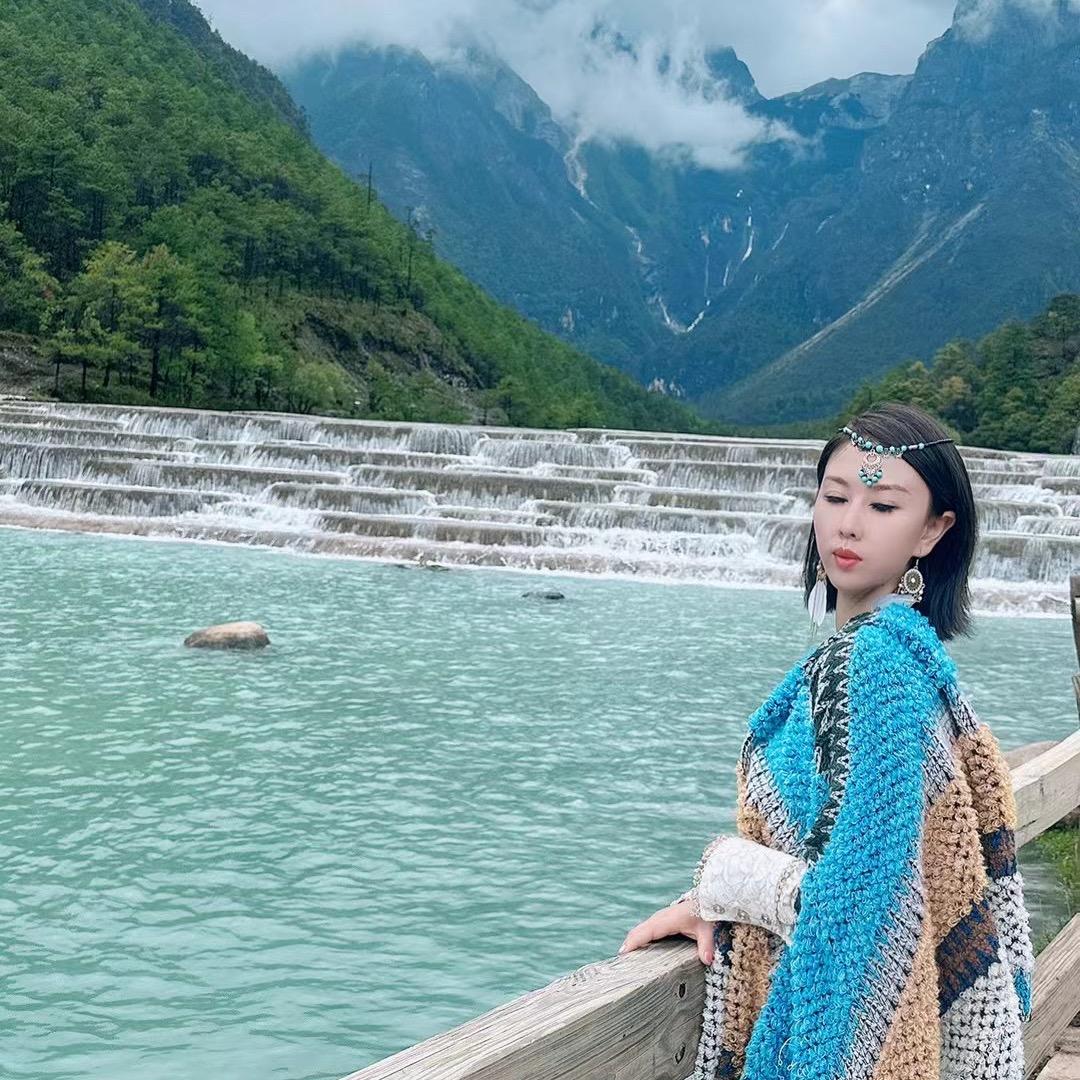 小雅(桑葚泡水)