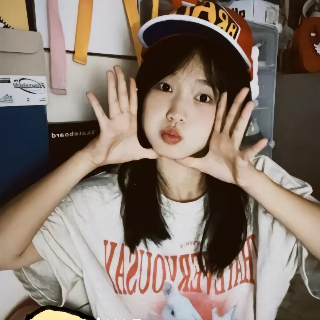 爱玩游戏的小七