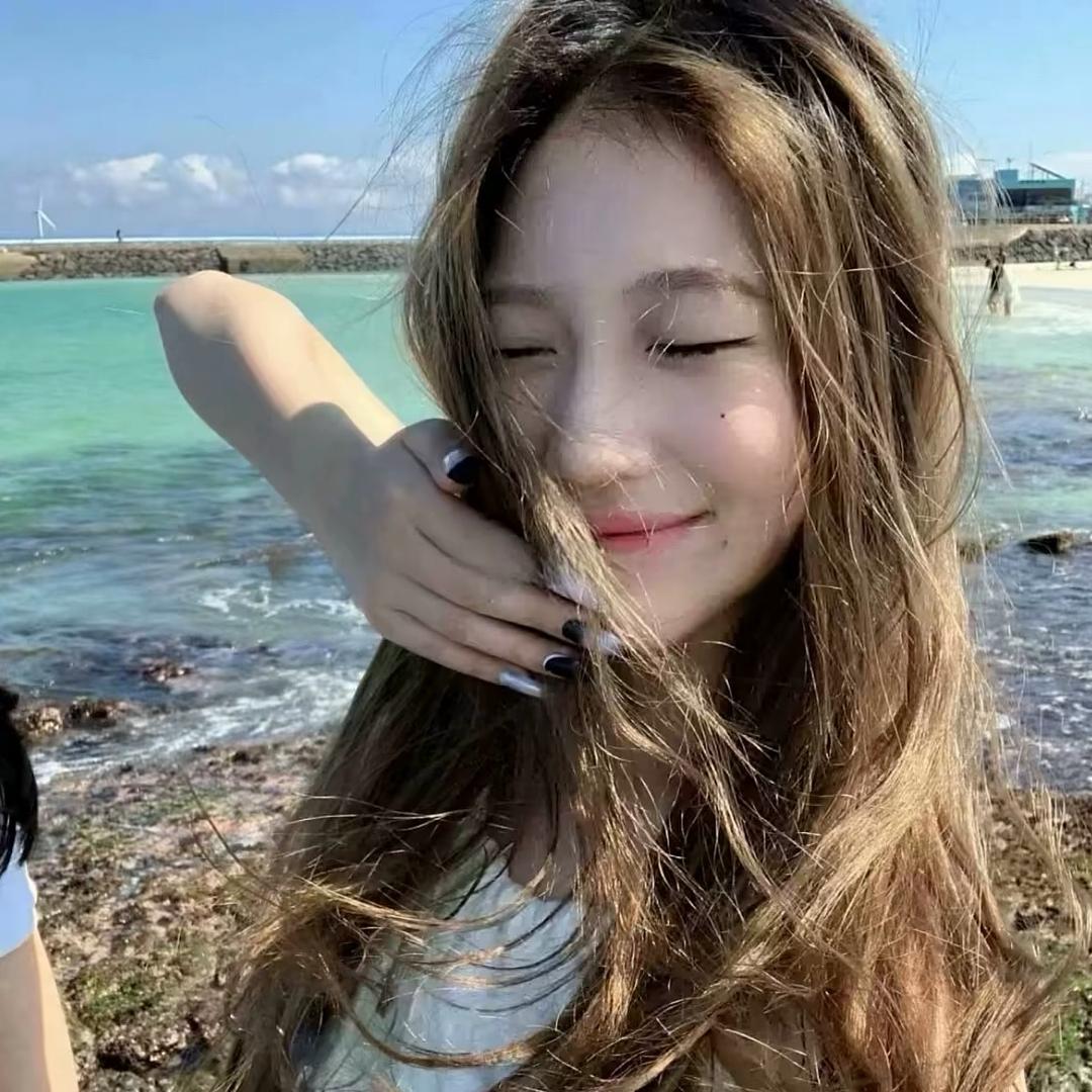 一只🐟^o^.