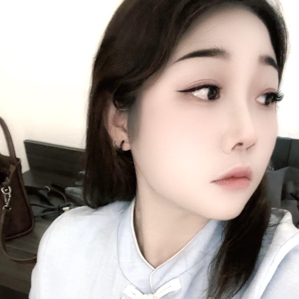 傈僳玛🐭  (丽丽)🦋