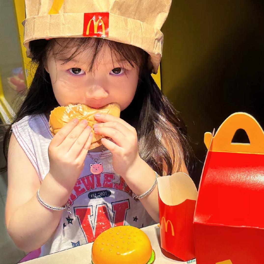 Yiiiiiii🍔（唯粉版）