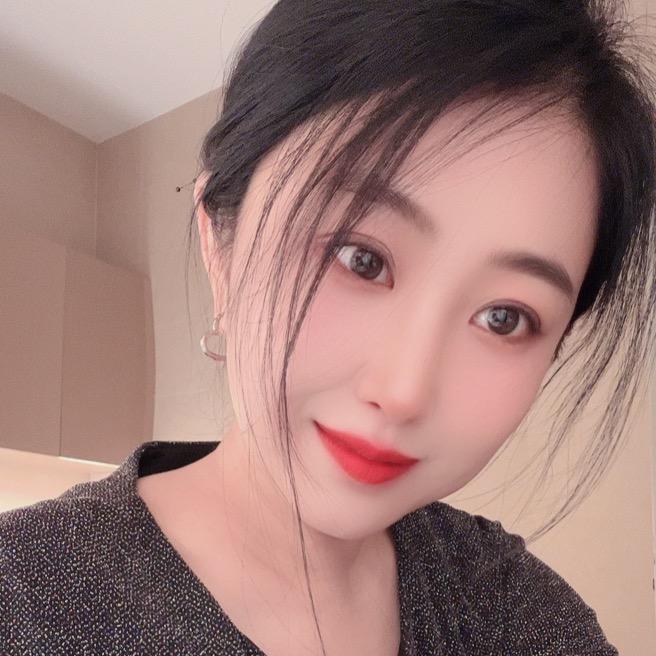 民谣酒馆老板娘