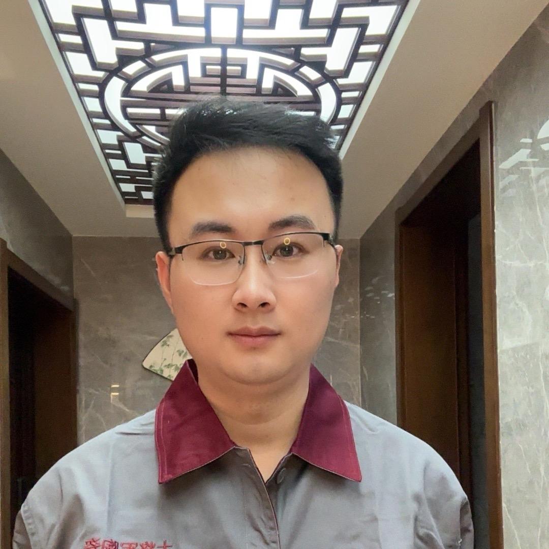 柳柳贴砖