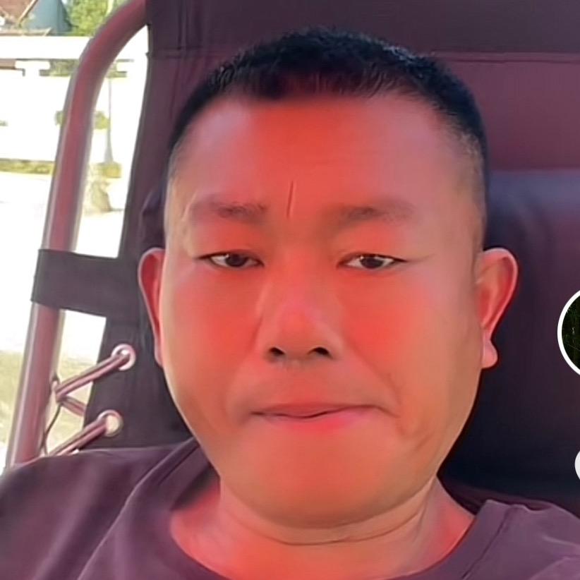 楠哥