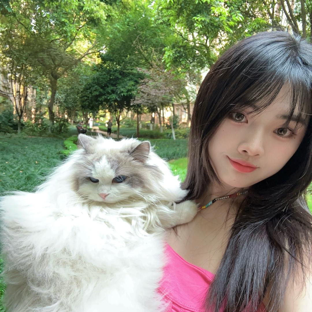 向向少吃点