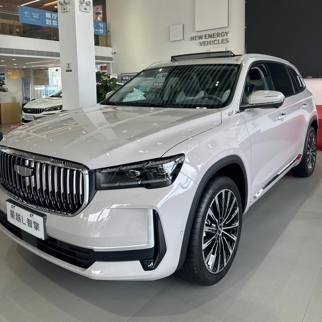 宁德盛世吉利4S店-销售顾问小郑