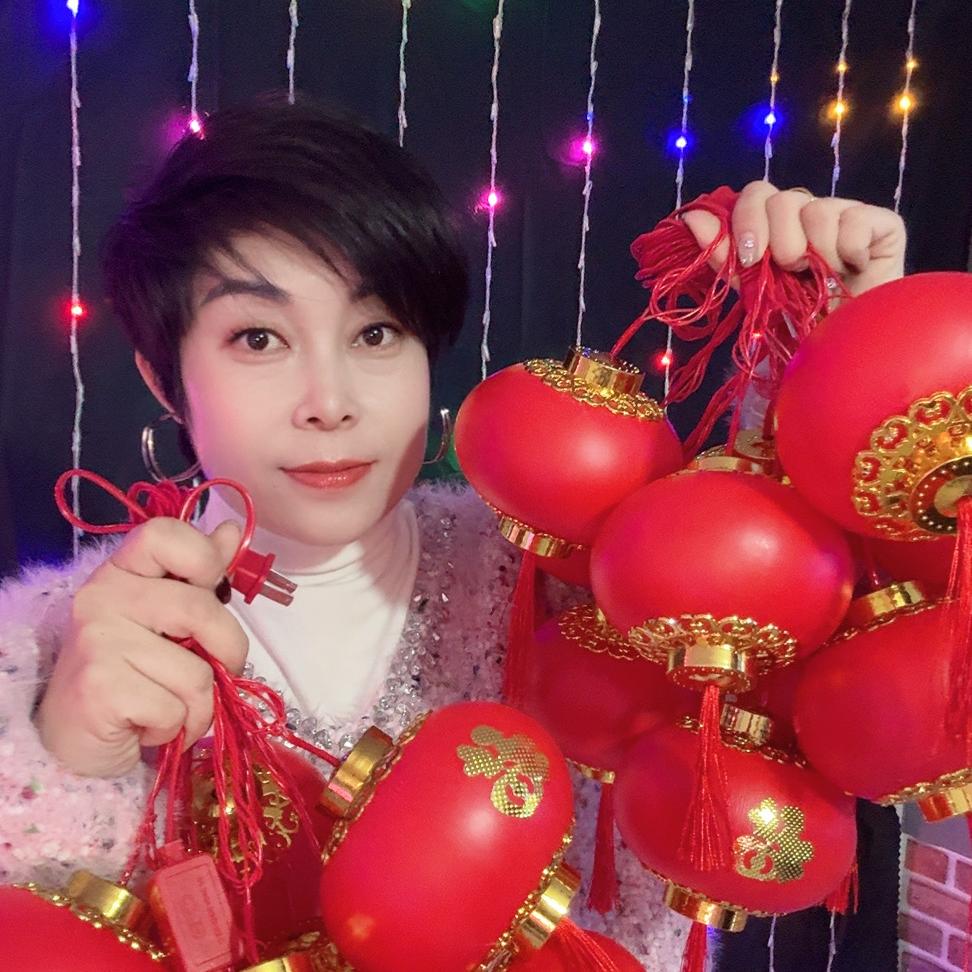 小年节日彩灯烟花灯