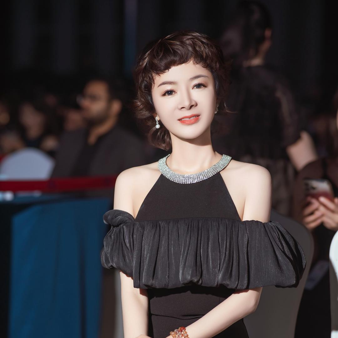 蔡容祯【雪芬姐姐】