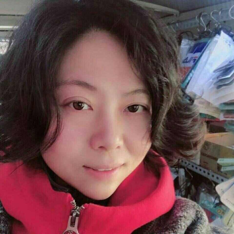于洪姐仨贴膜