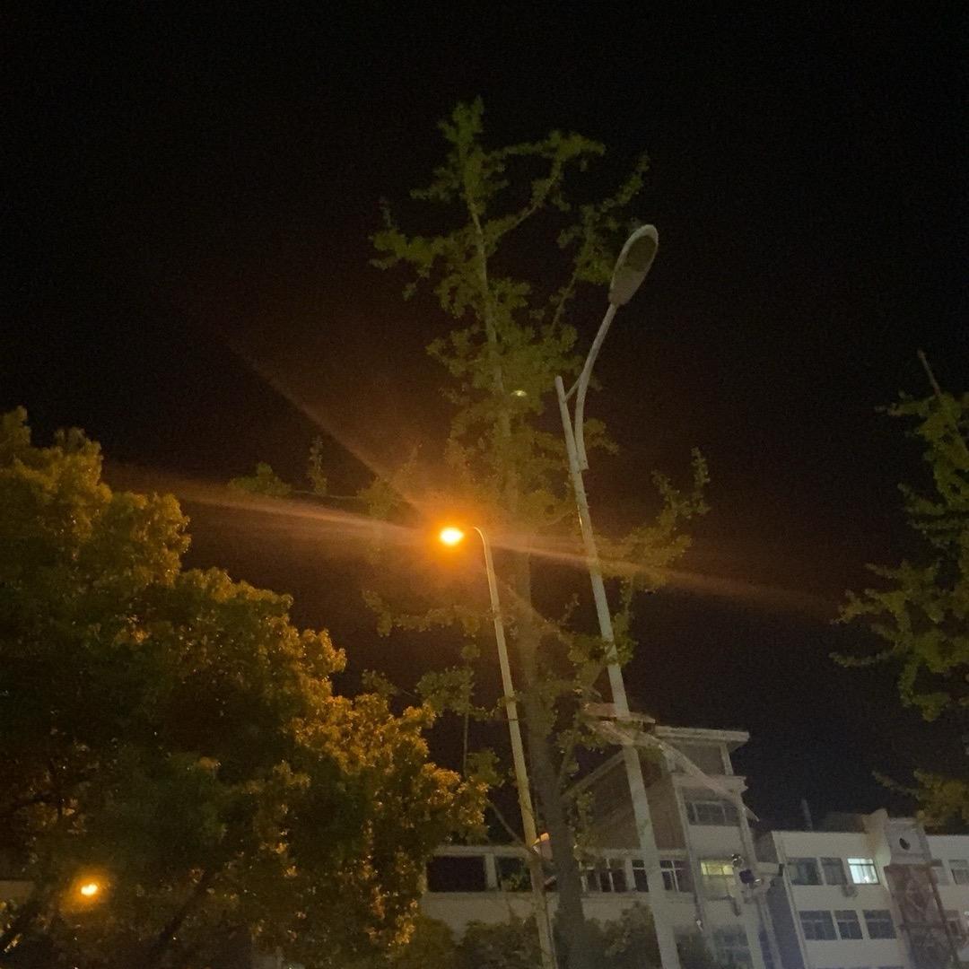 我在这里，你在哪里