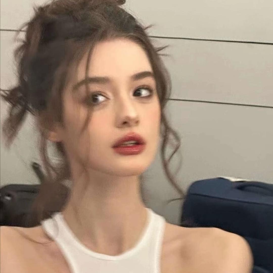 Miss. 丽