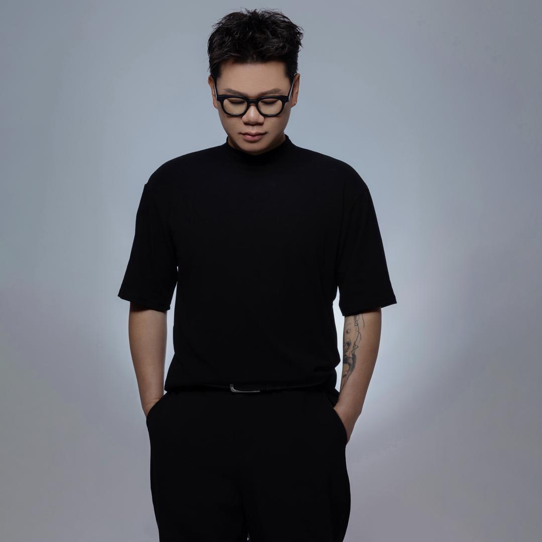 强强的剪发日记