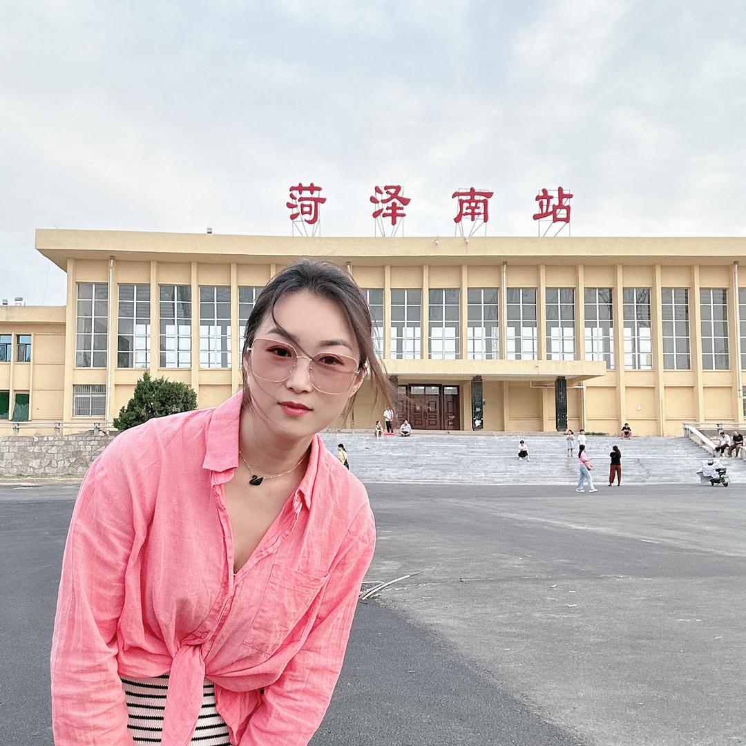 小七～向阳而生🌻