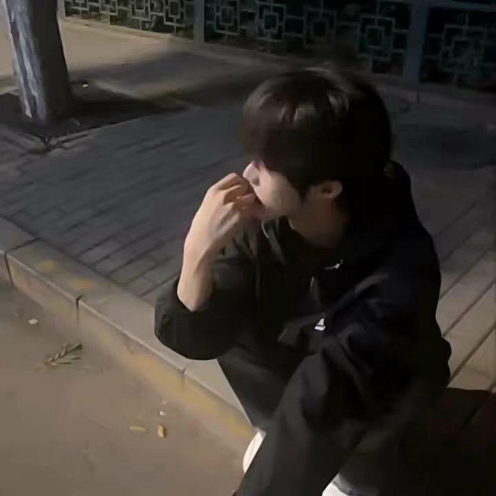 @晨