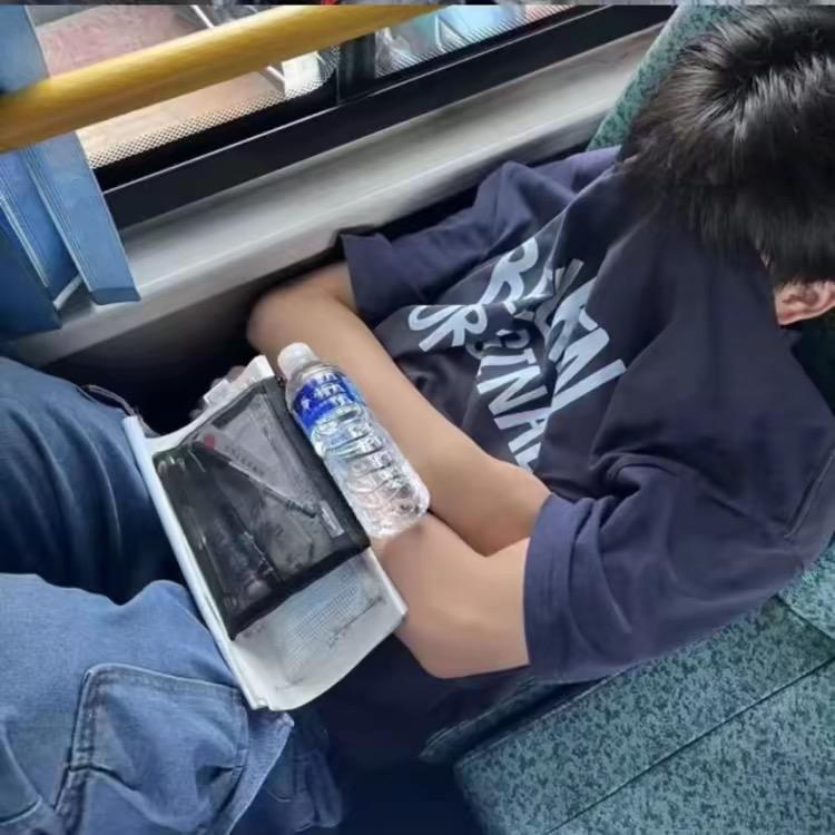 777