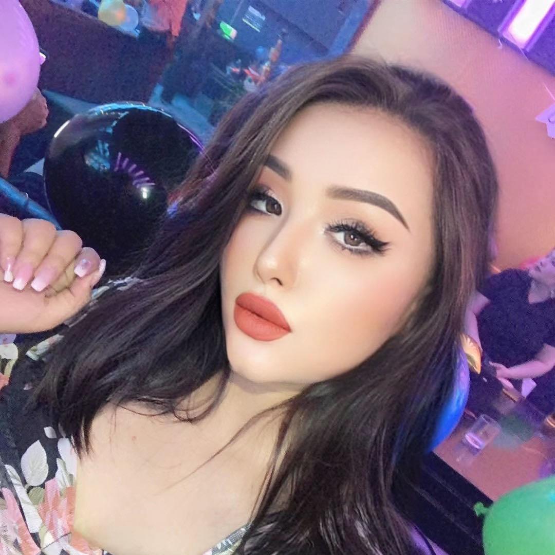 依拉服装店👗