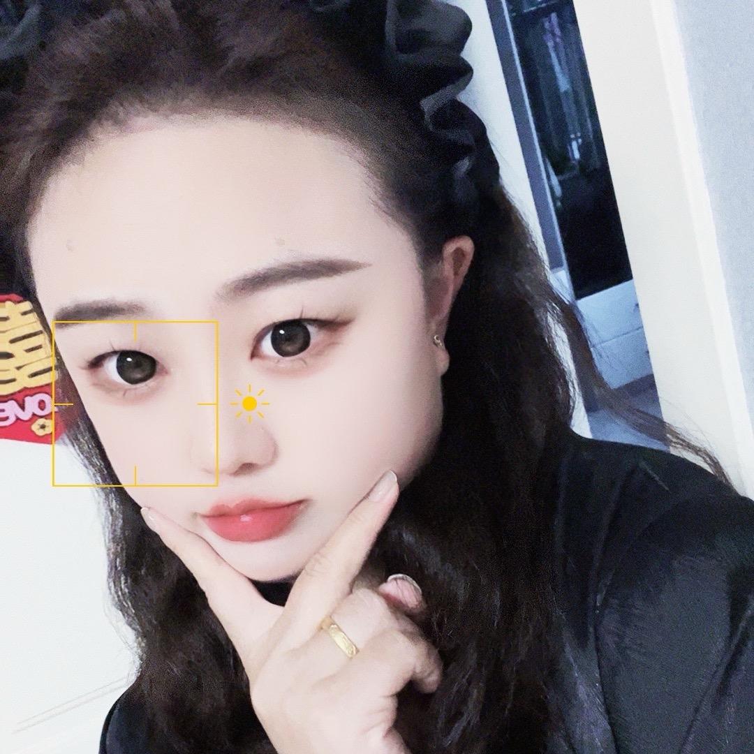 ❥ ᥫᩣ  小柚子mm ❦