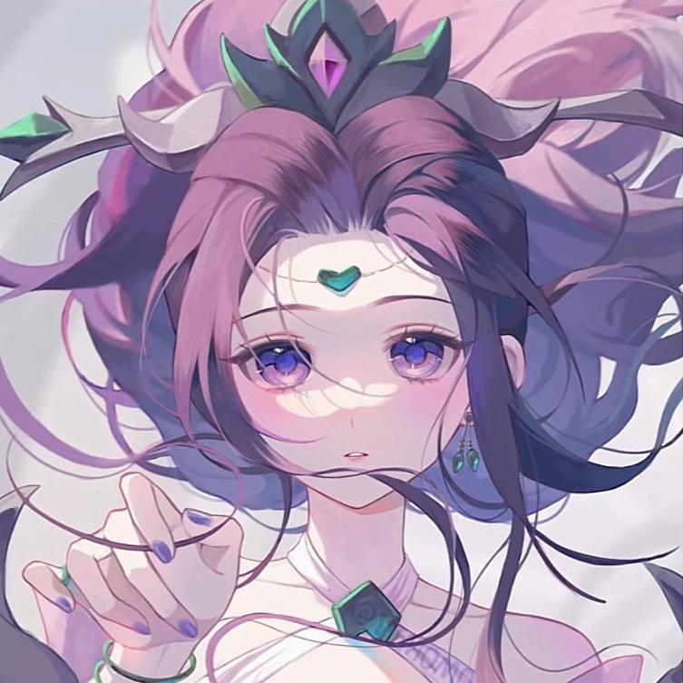 初月