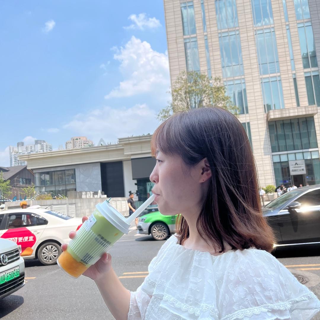 婷妹吃耍成都