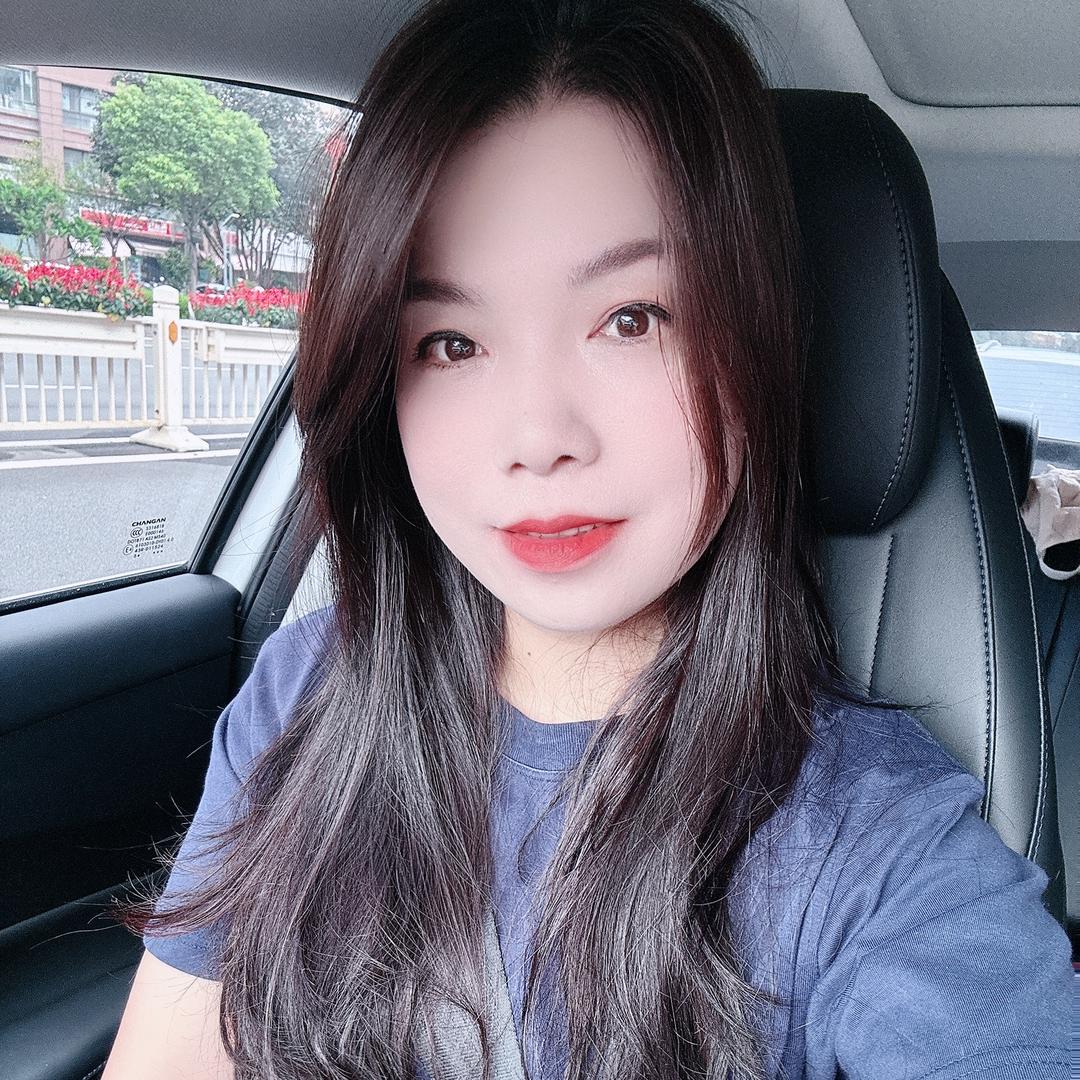 🌺小霞子