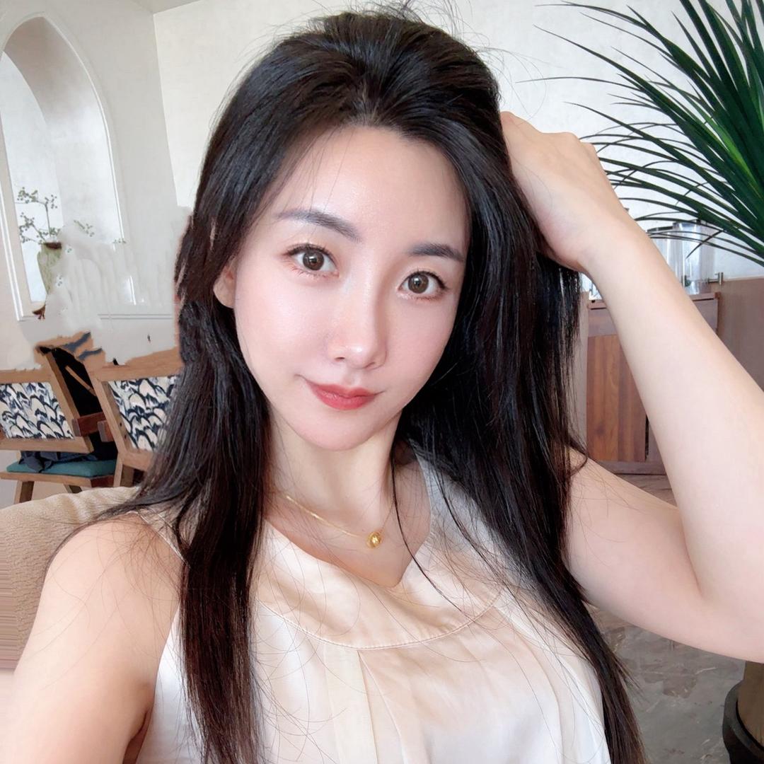 我是诺米呀
