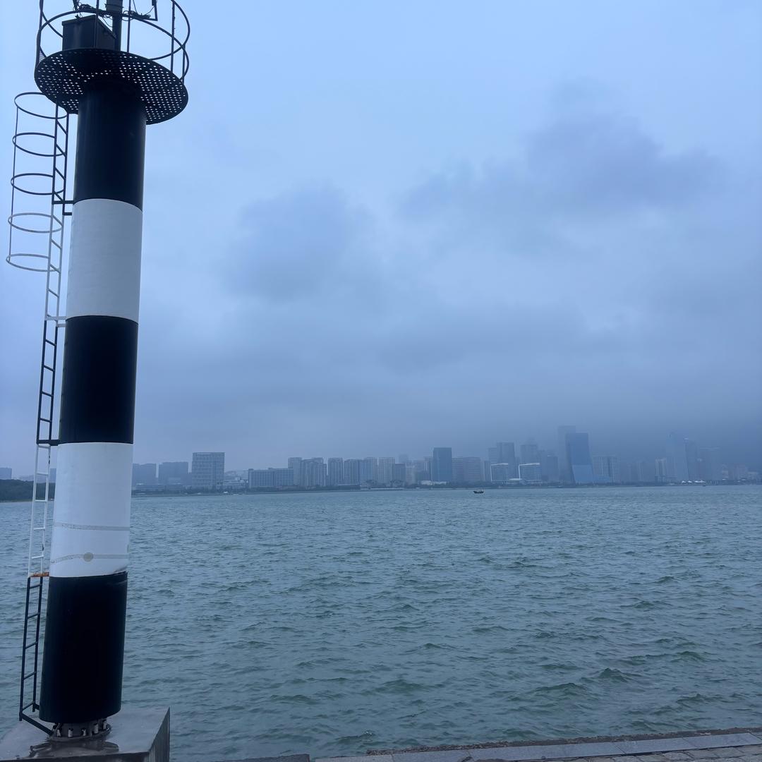 自律自强 简单快乐
