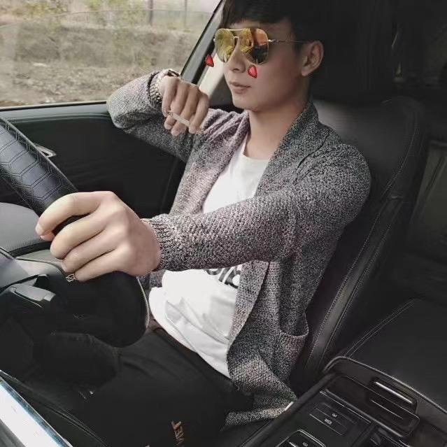 背影。
