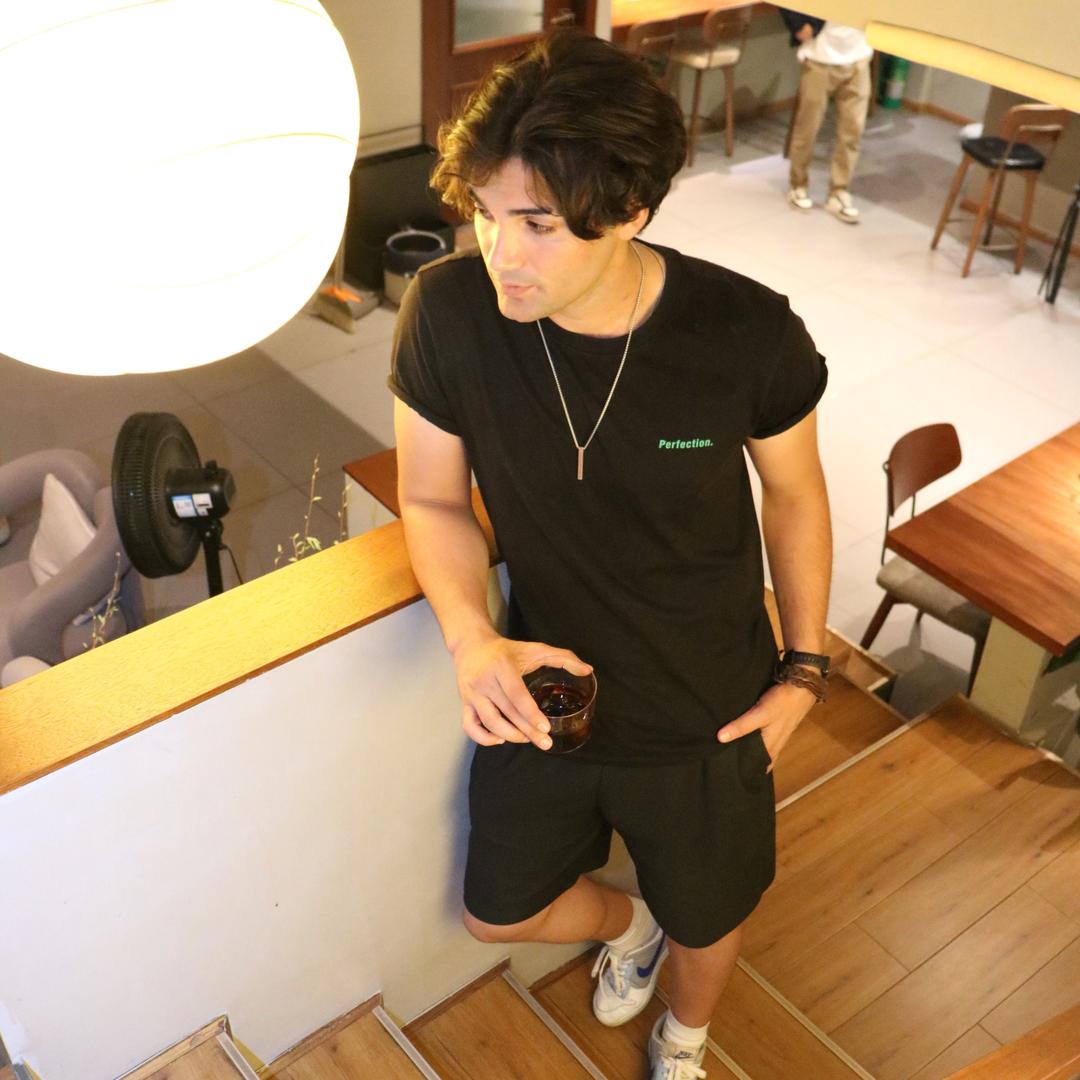 Faisal orfani 费宇辰