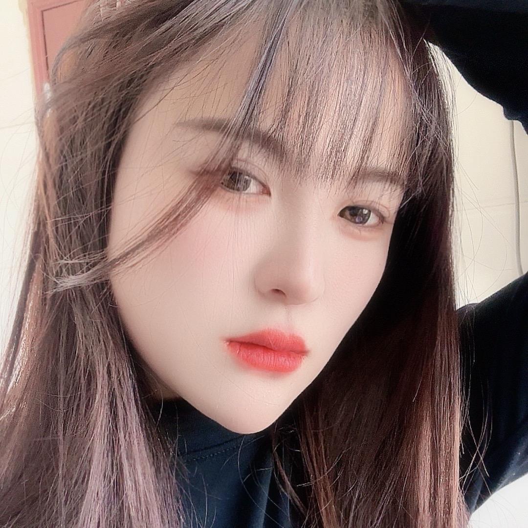 卖女装的瑶瑶吖❤