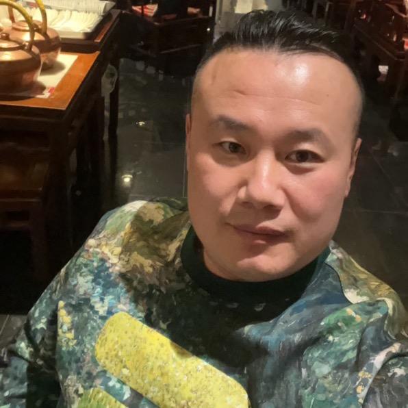 八斯美弟弟（哈喽 贺宁）
