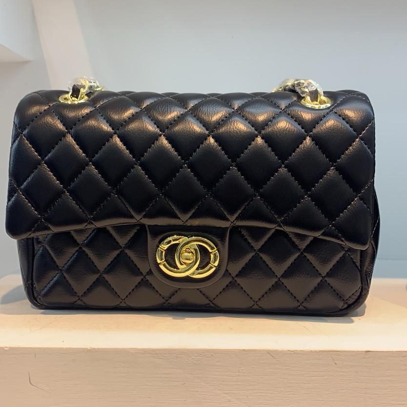 广州百合皮具商行