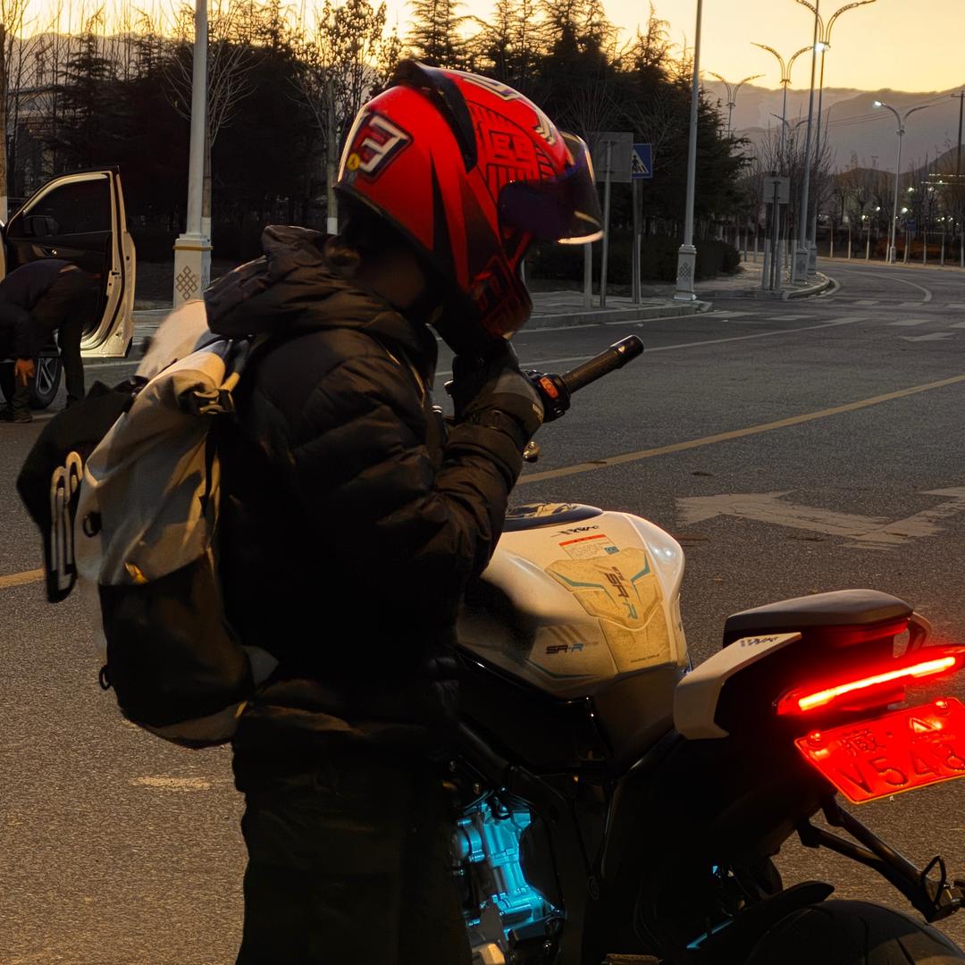 𝕯ཆེན་🪽