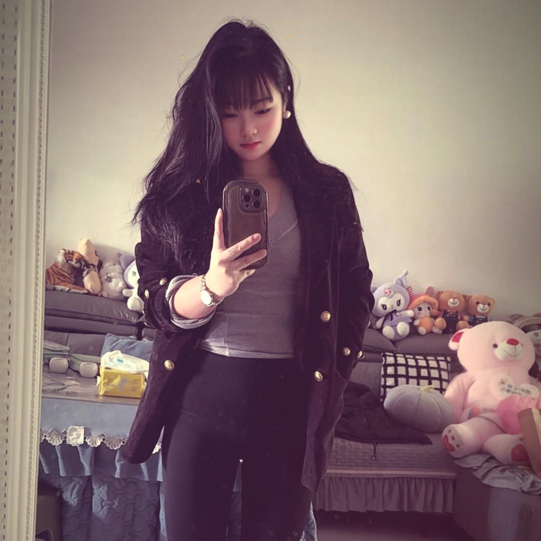 一吃脸就圆 ᯅ𝙞𝙞