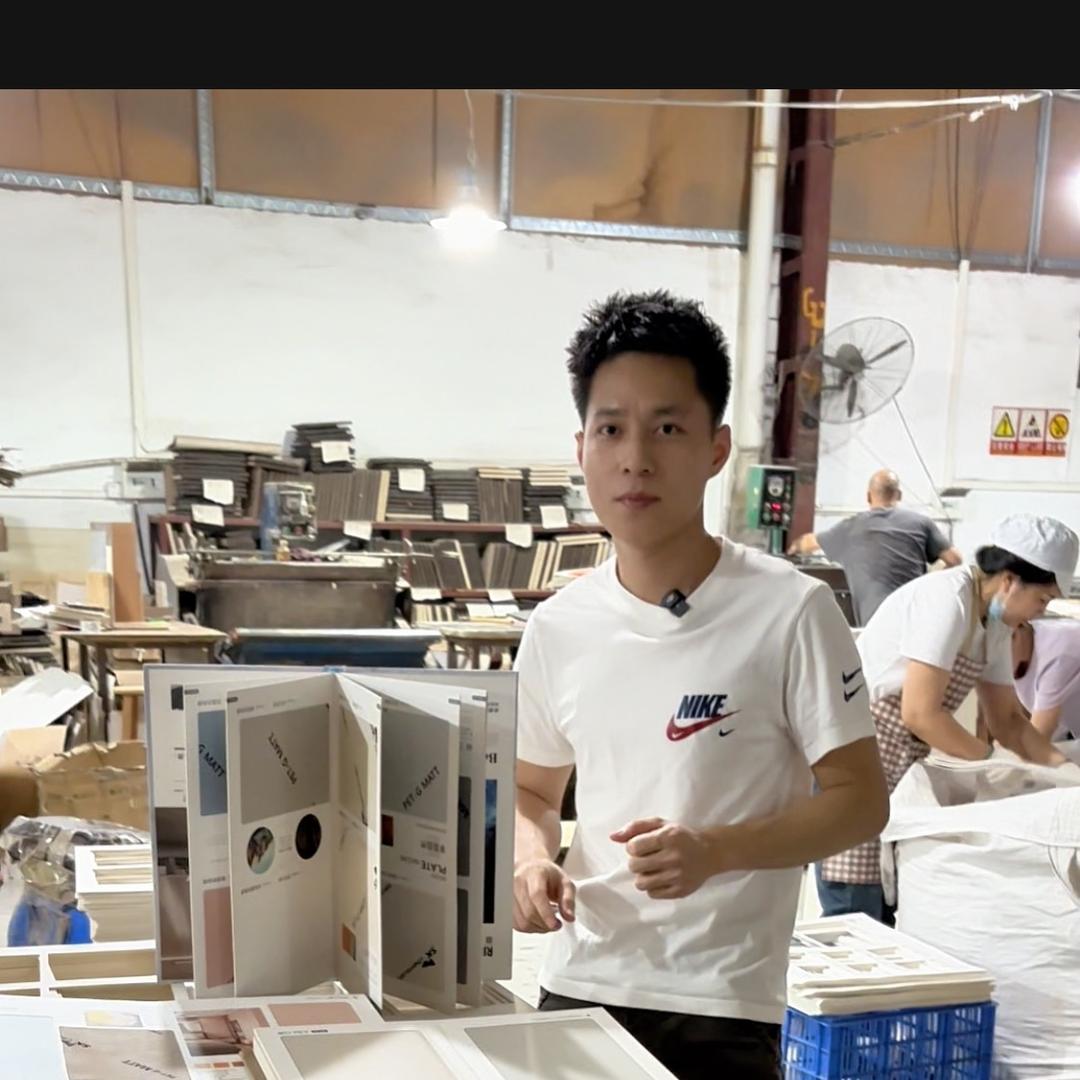 斯歌色卡书图册工厂