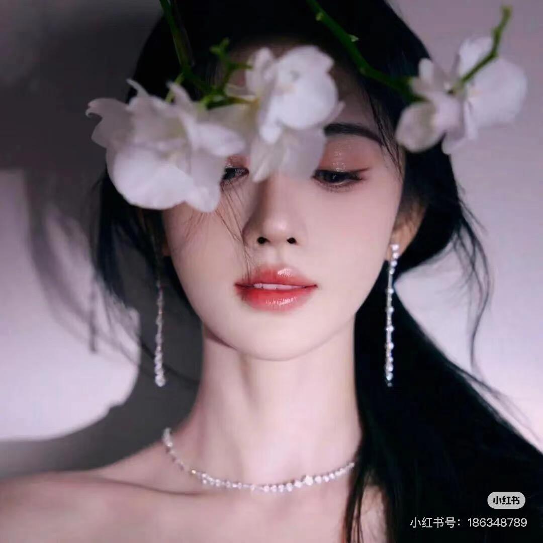 桂平化妆师小莫